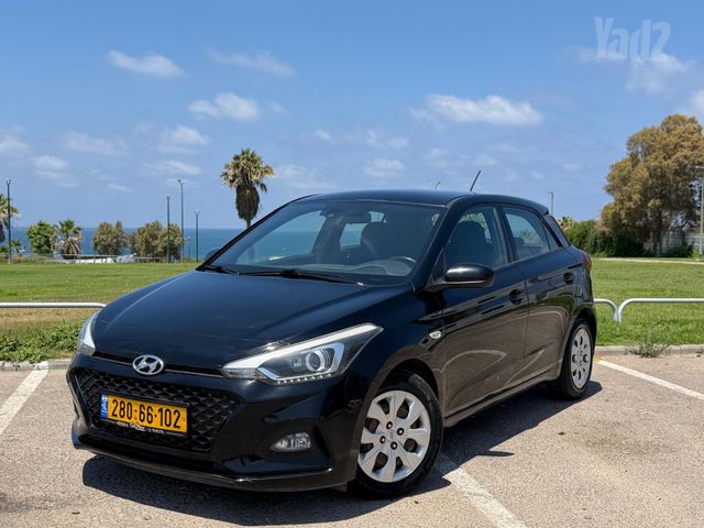 יונדאי i20