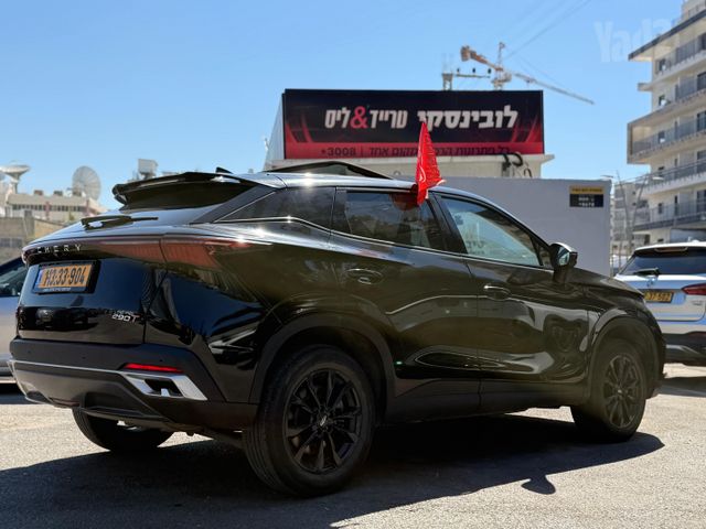 צ׳רי FX