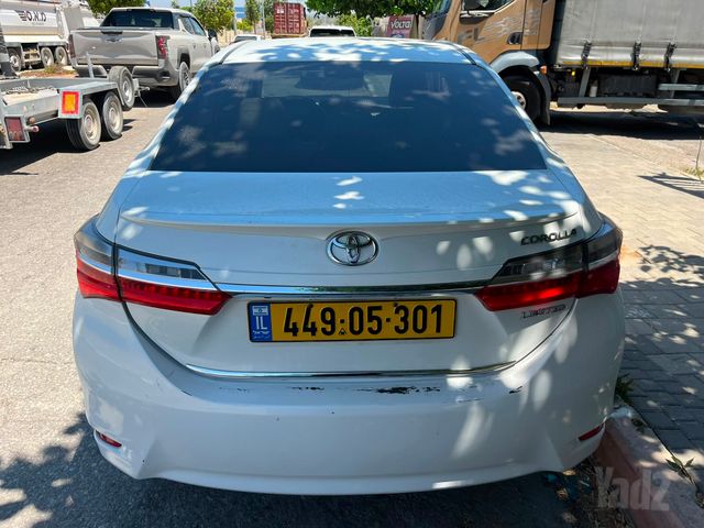 מודעת רכב טויוטה קורולה 1