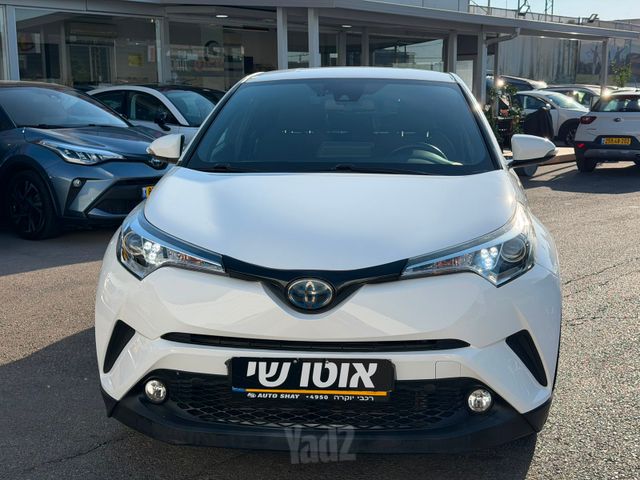 טויוטה C-HR