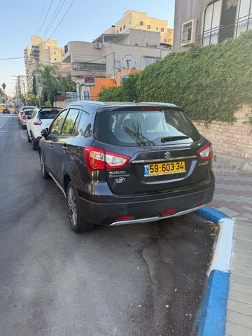 סוזוקי קרוסאובר