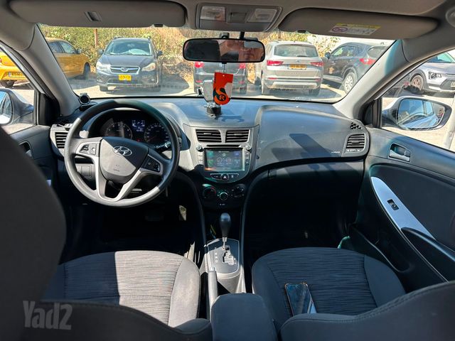 יונדאי אקסנט i25