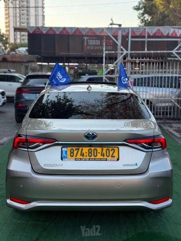 טויוטה קורולה