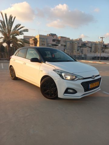 יונדאי i20
