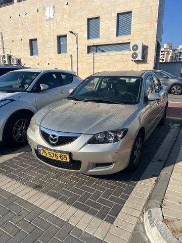 מאזדה 3