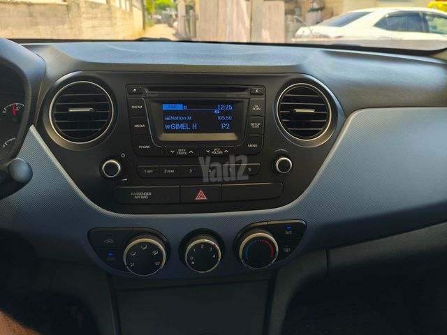יונדאי i10