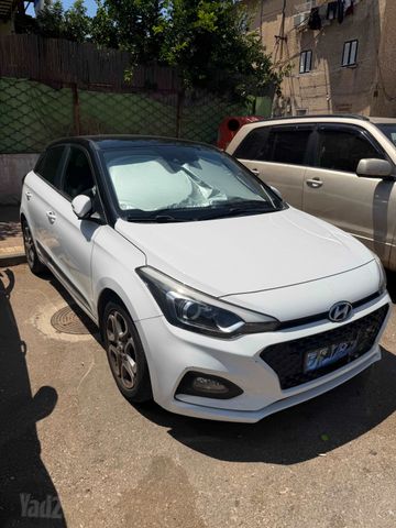 מודעת רכב יונדאי i20
