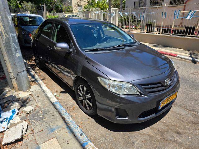 טויוטה קורולה