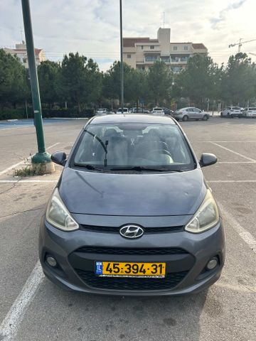 יונדאי i10
