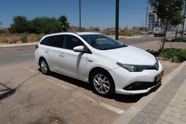 טויוטה אוריס