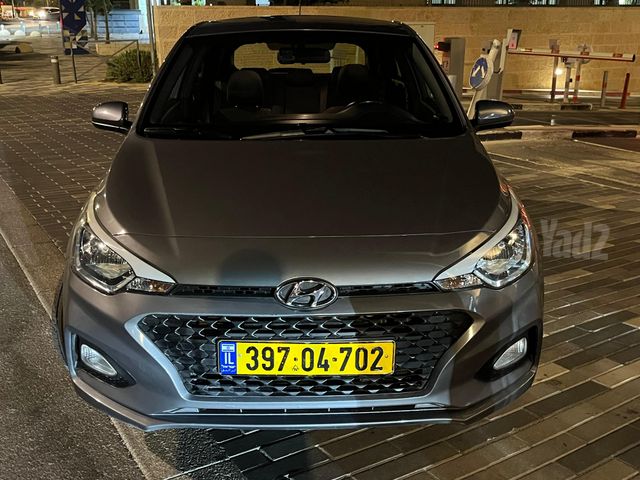 יונדאי i20
