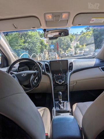 יונדאי i30