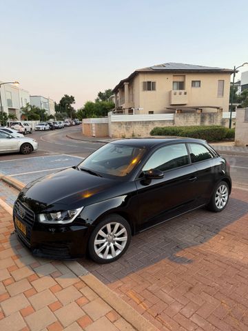 אאודי A1