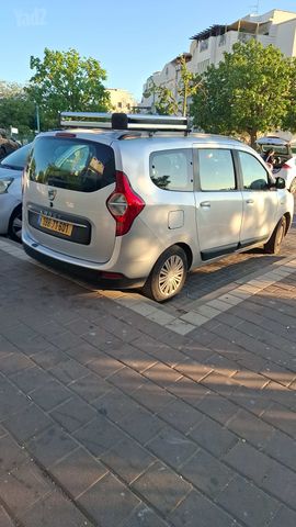 מודעת רכב דאצ'יה לודג'י