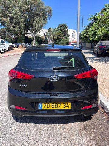 יונדאי i20