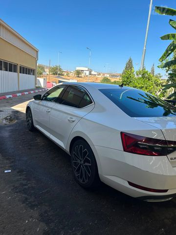 מודעת רכב סקודה סופרב