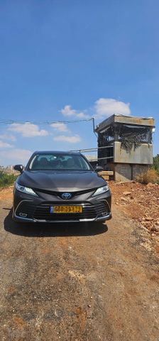 מודעת רכב טויוטה קאמרי
