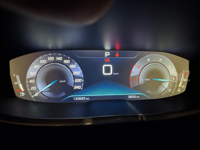 פיג'ו 3008
