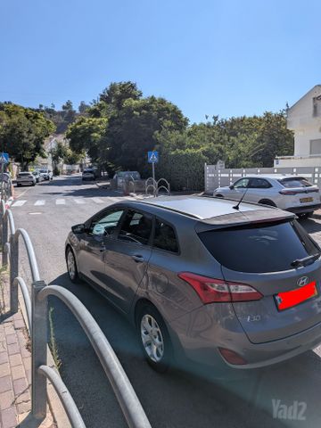 יונדאי i30