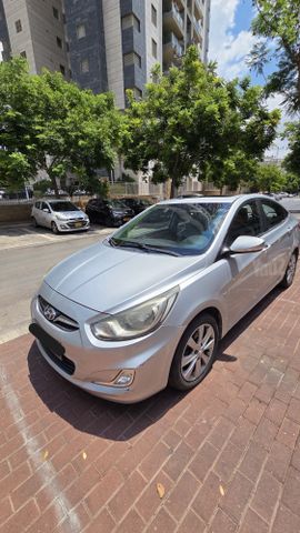 מודעת רכב יונדאי אקסנט i25