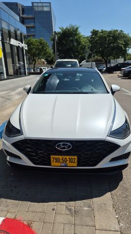 מודעת רכב יונדאי סונטה