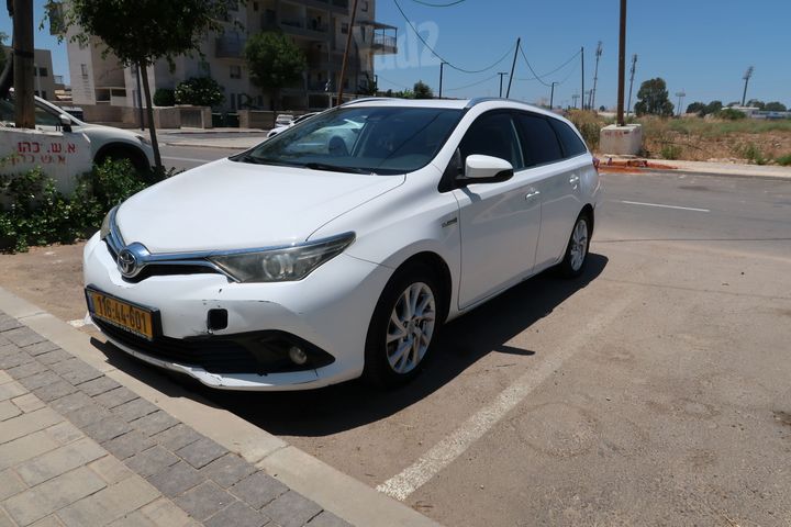 טויוטה אוריס