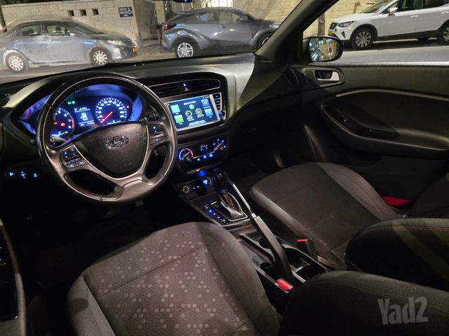 יונדאי i20