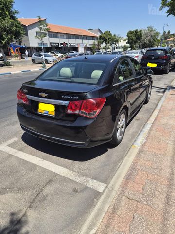 שברולט קרוז