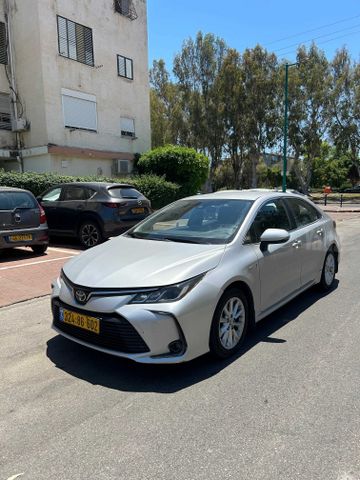 טויוטה קורולה