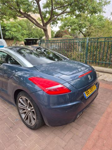 פיג'ו RCZ