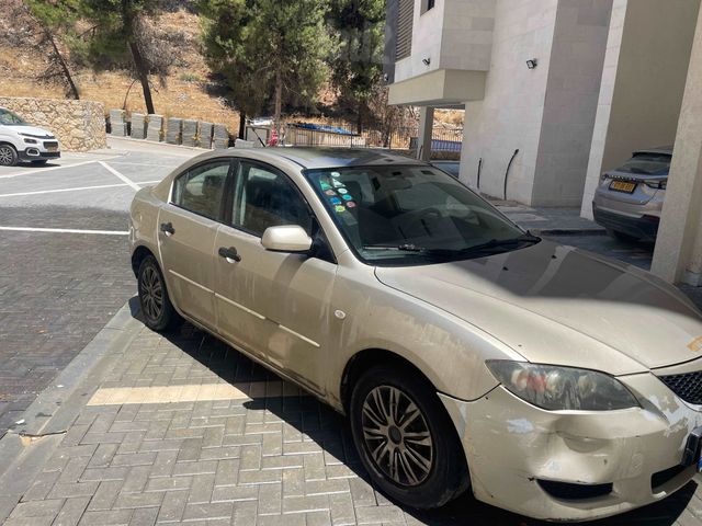 מאזדה 3