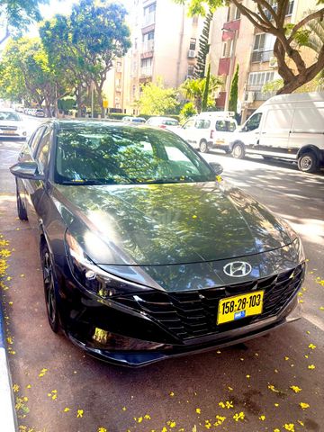 יונדאי אלנטרה