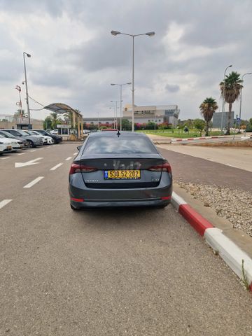 סקודה אוקטביה