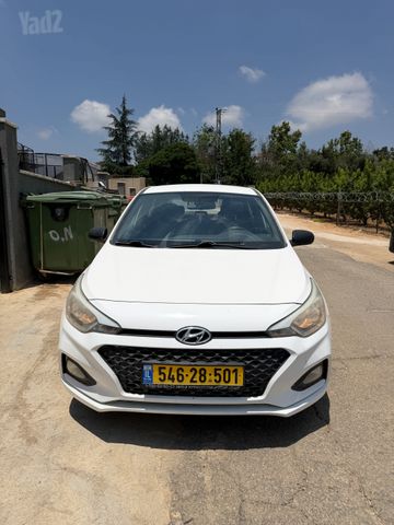 יונדאי i20