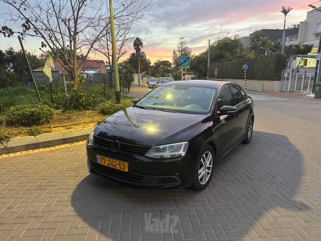 מודעת רכב פולקסווגן ג'טה