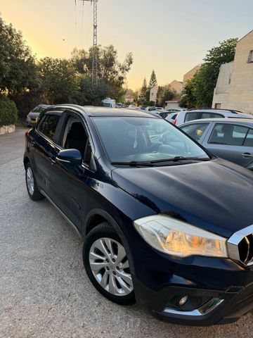 סוזוקי קרוסאובר