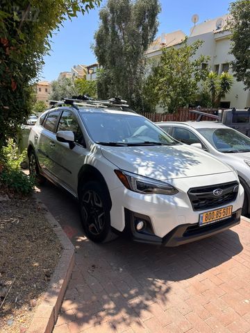 סובארו XV