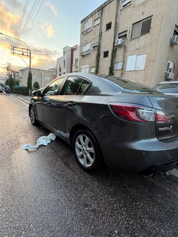 מאזדה 3