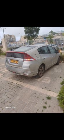מודעת רכב הונדה אינסייט