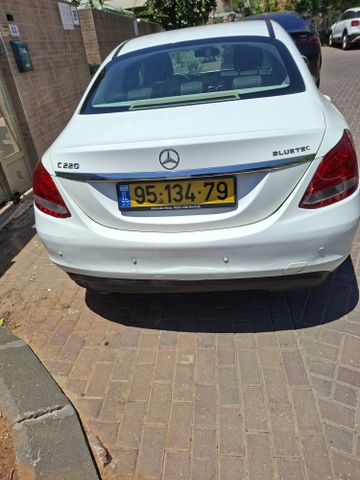 מודעת רכב מרצדס-בנץ C-class