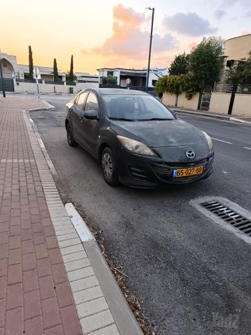 מאזדה 3