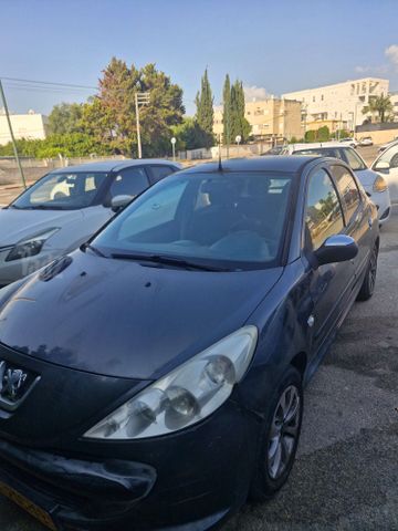 מודעת רכב פיג'ו 206