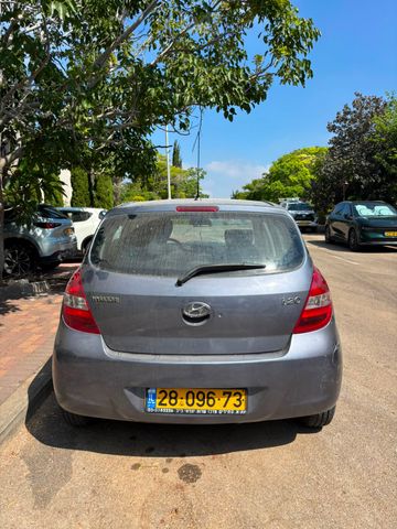 יונדאי i20