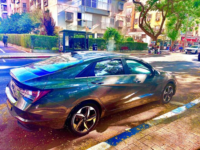 יונדאי אלנטרה