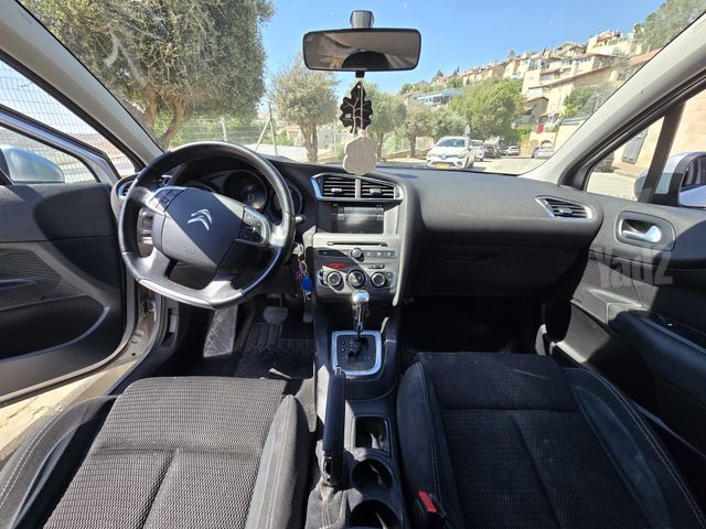 סיטרואן C4