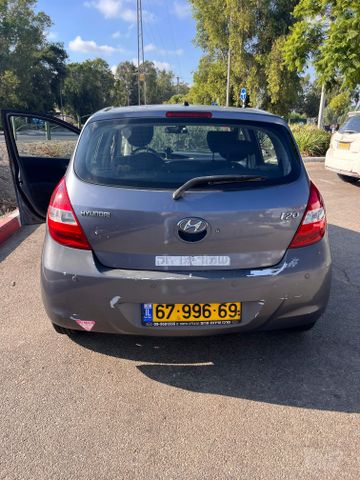 יונדאי i20