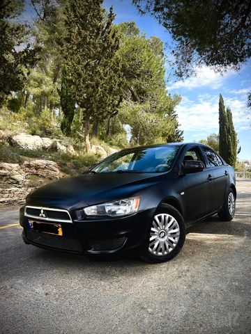 מודעת רכב מיצובישי לנסר