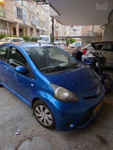 טויוטה אייגו