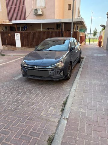 יונדאי אלנטרה