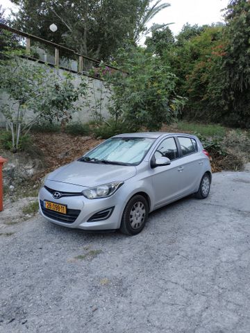 מודעת רכב יונדאי i20